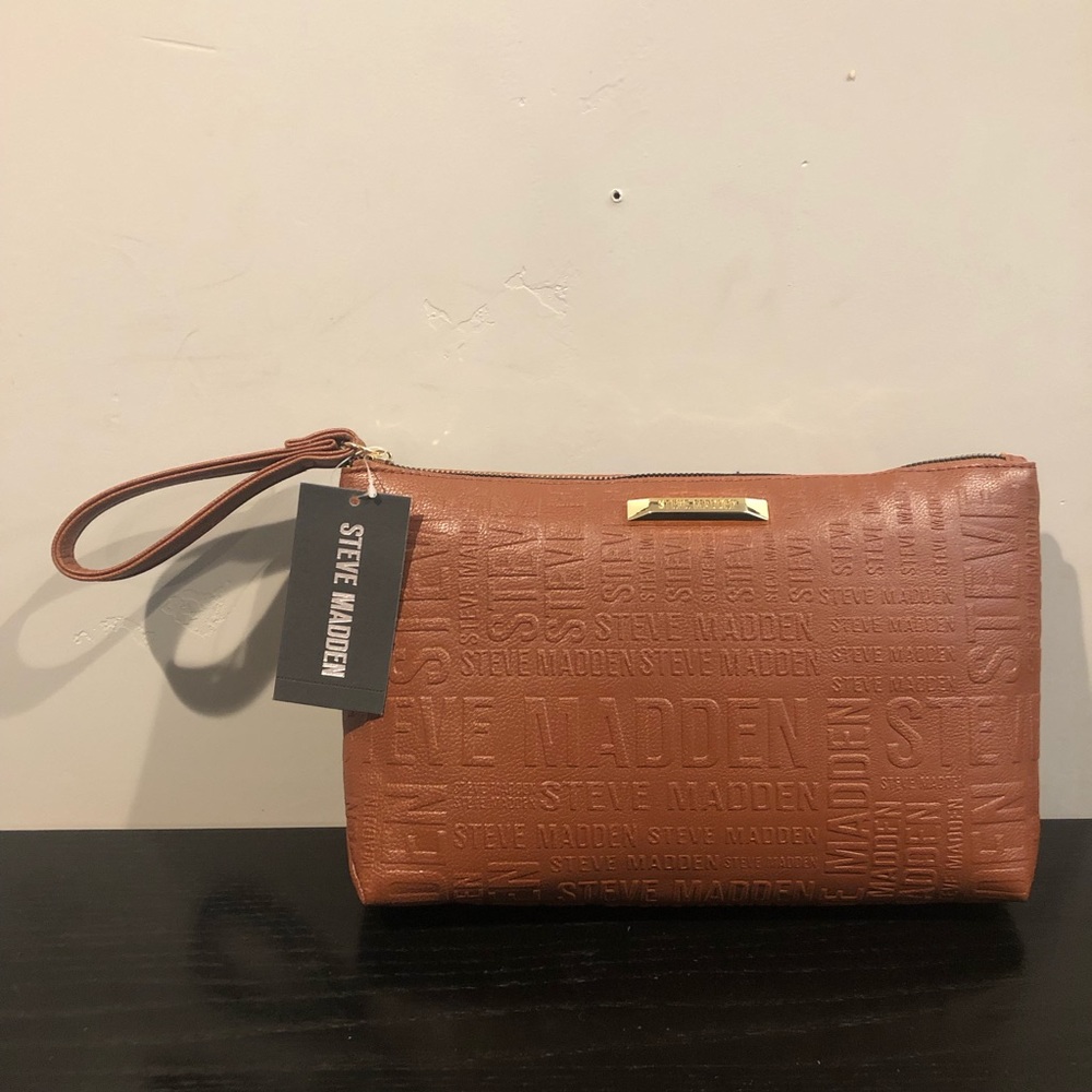 Steve Madden cognac T-bottom cosmetic bag - Picture 1 of 4